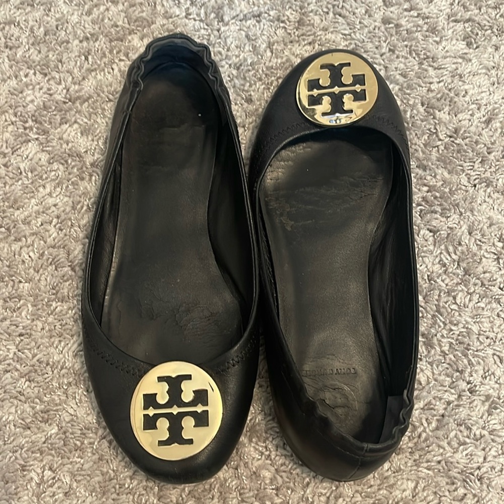 Tory Burch Reva Minnie Flats. Size 9